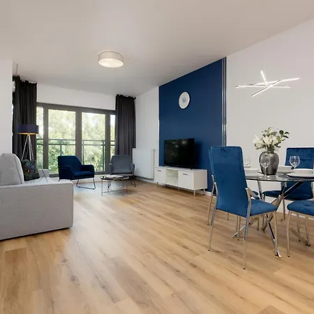 Apartment Avenue Solidarnosci On Wola By Noclegi Renters Warszawa Eksteriør bilde